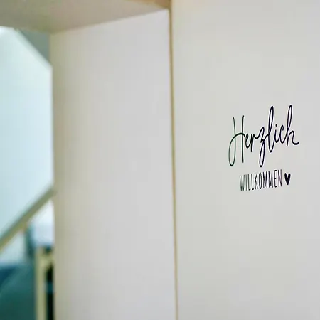 شقة Trendy With Cathedral View