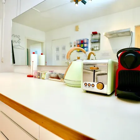 Trendy With Cathedral View * كولونيا