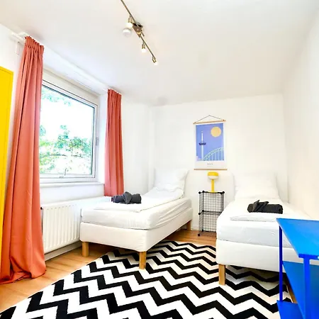 Trendy With Cathedral View * Colonia