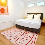 Trendy With Cathedral View Apartamento